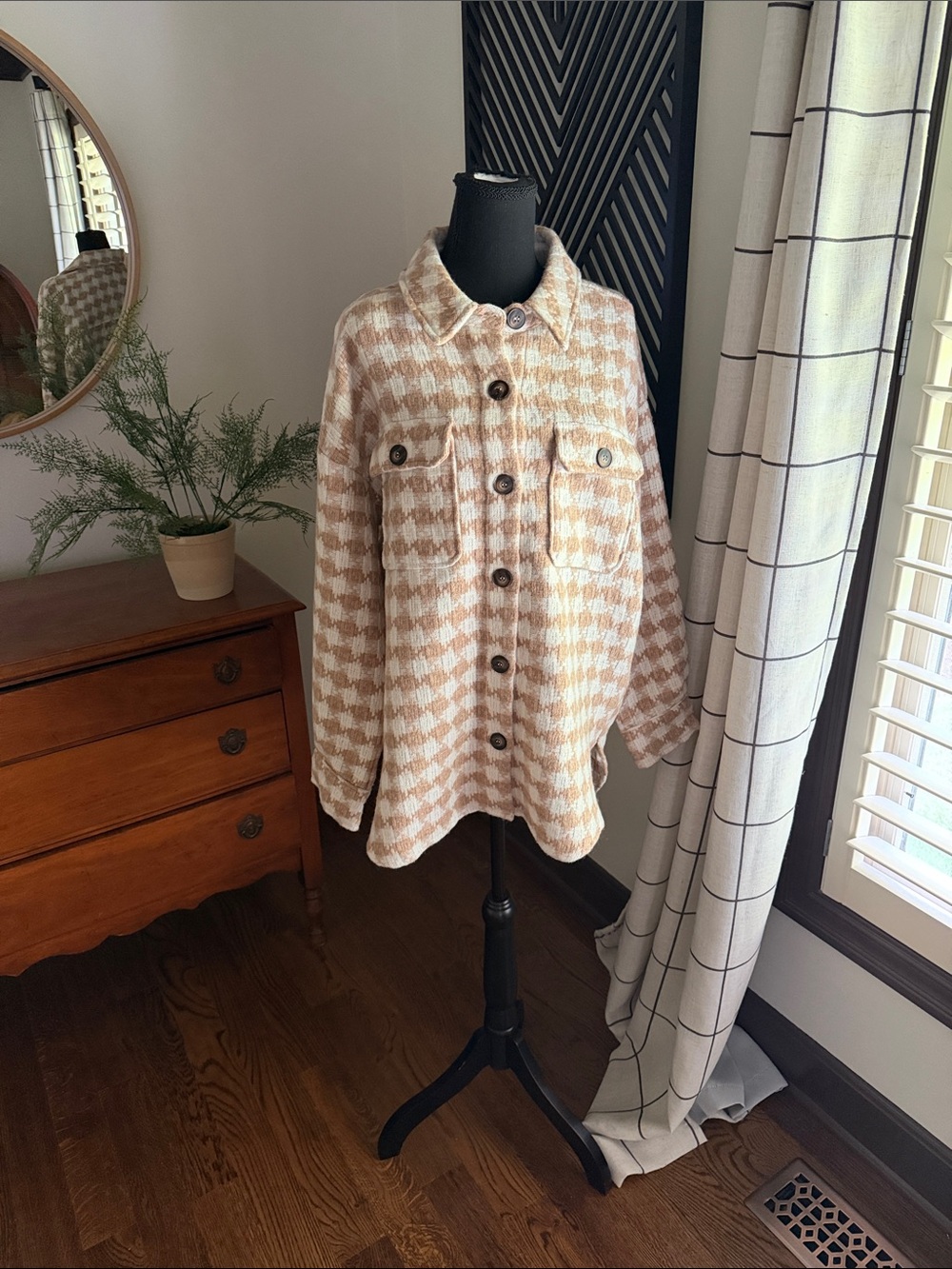 Hem & Thread Beige and Cream Houndstooth Button Shacket large